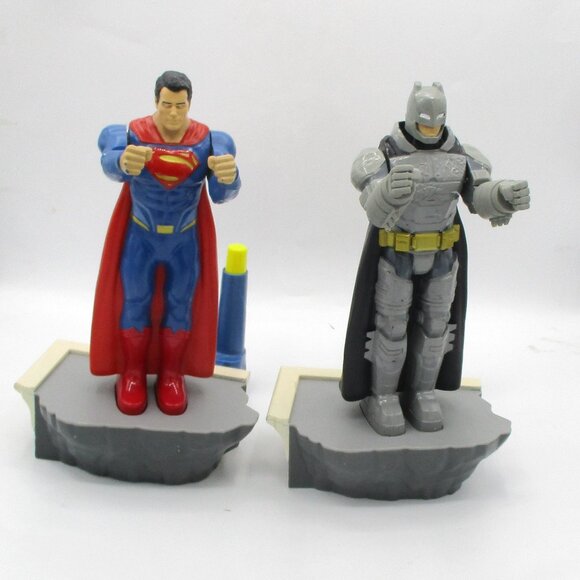 Mattel DC Comics Batman Vs Superman 2015 Action Figures W/ Base  Justice League - Picture 1 of 6